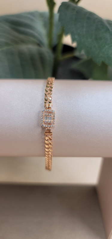 إسوارة_كلاسيكية_أنيقة_بفص_زراكون_قص_ألماس&اساور-أقل_من_5_جم&21&4.63_____c.jpg