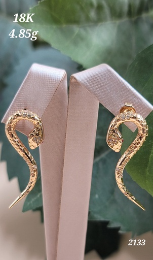 [001921848519400088] حلق مميز على شكل ثعبان مشابه لبراند بولغري 